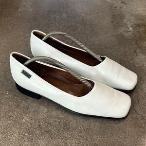 Bally Wandei White Leather Square Toe Flat Loafer